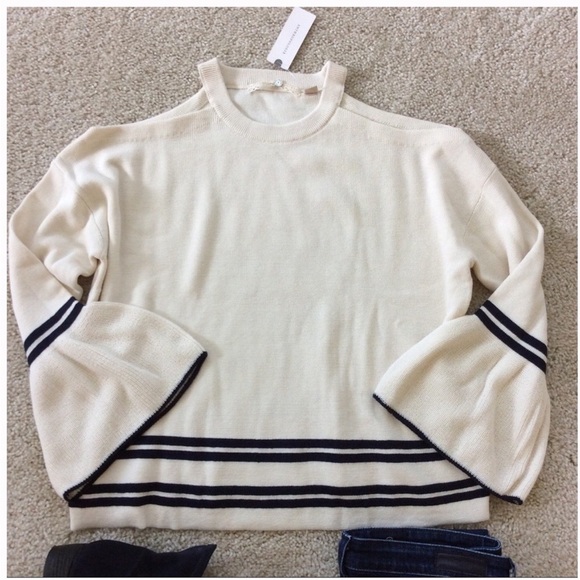 {Anthropologie} Leander Open Shoulder Top by Knitted & Knotted - Picture 3 of 5